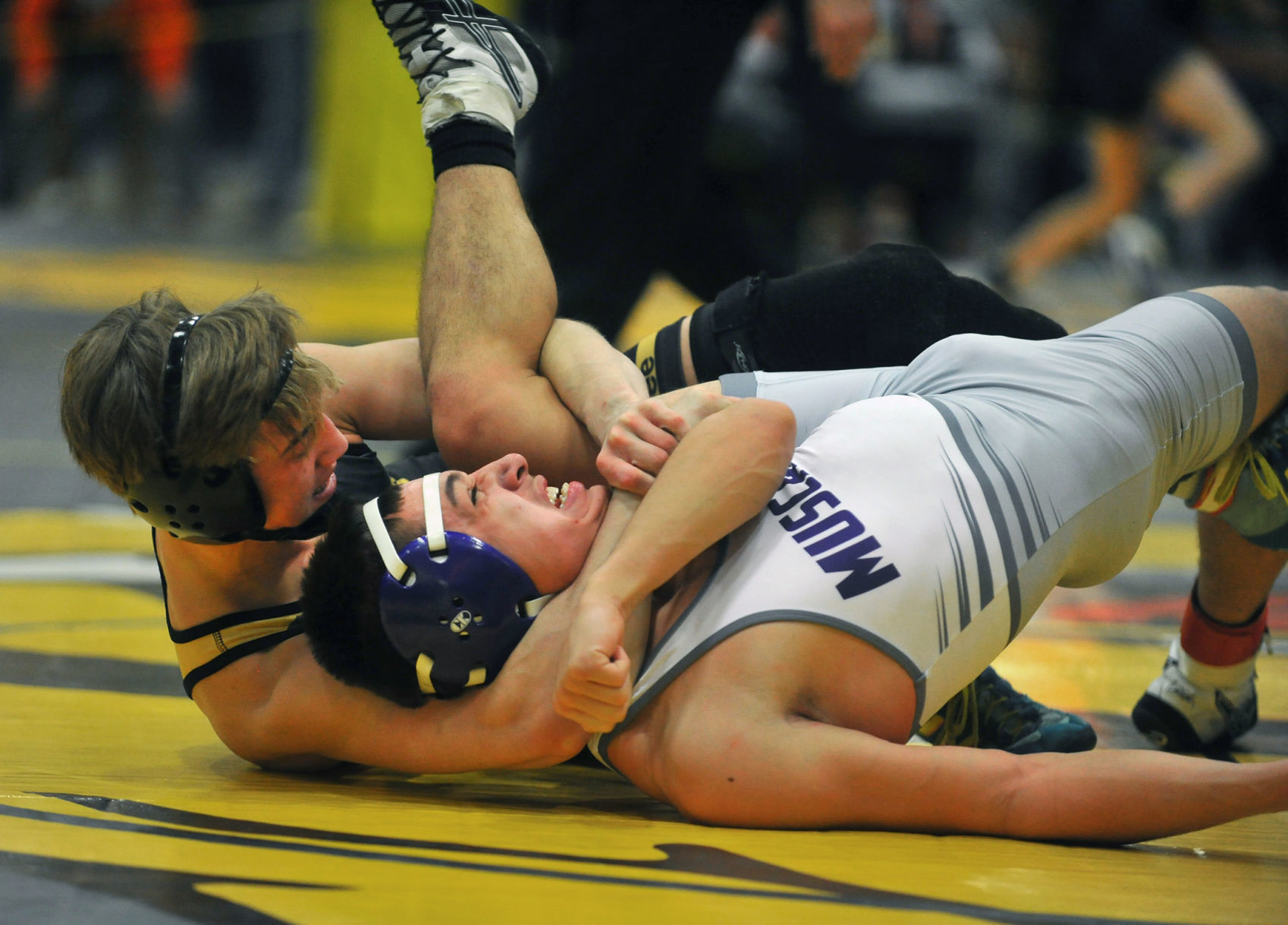 021520-qc-spt-3A-dist-wrestle-496